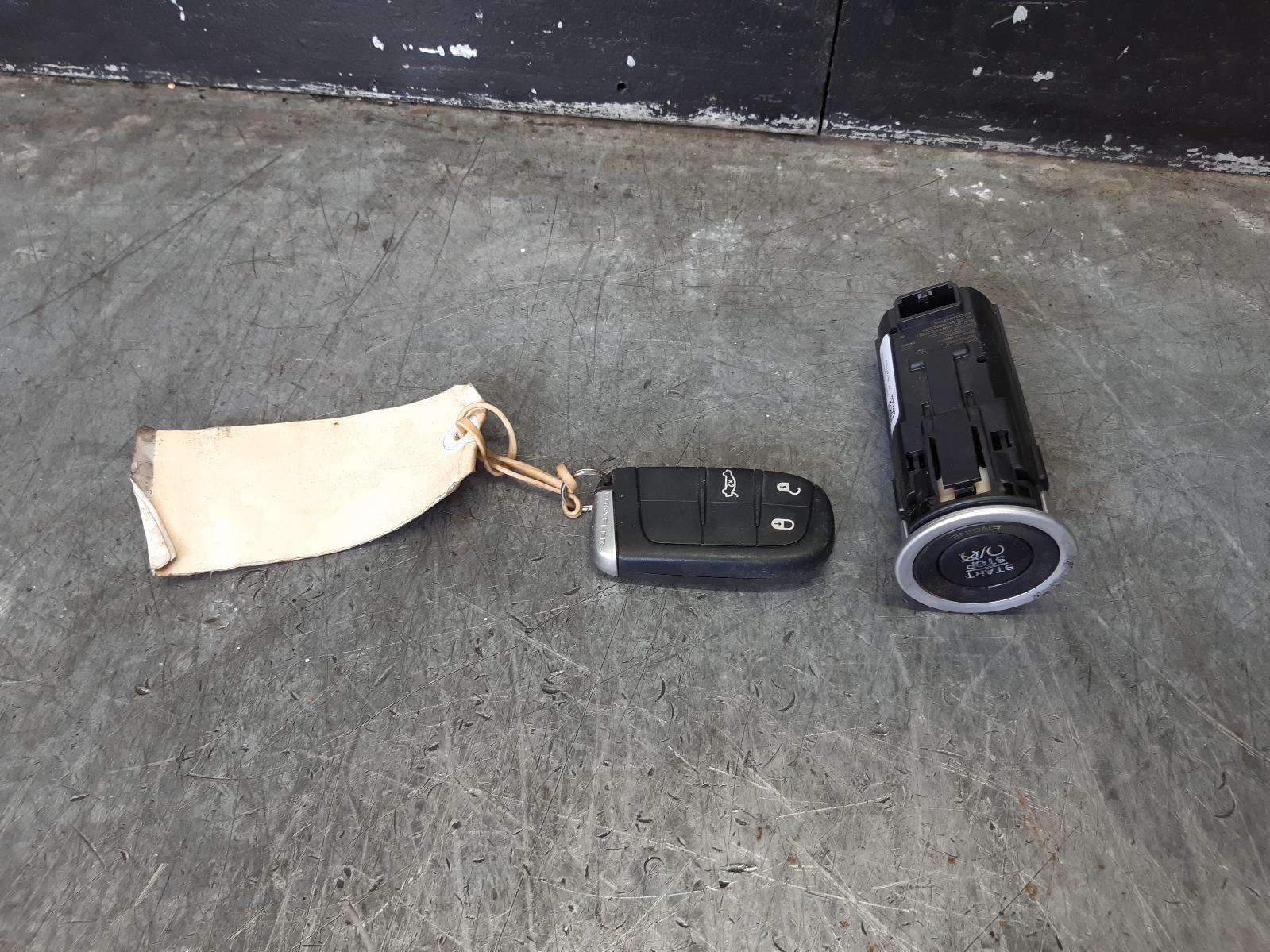 2012 Chrysler 300c Ecu View Auto part Ecu Chrysler 300c 2012