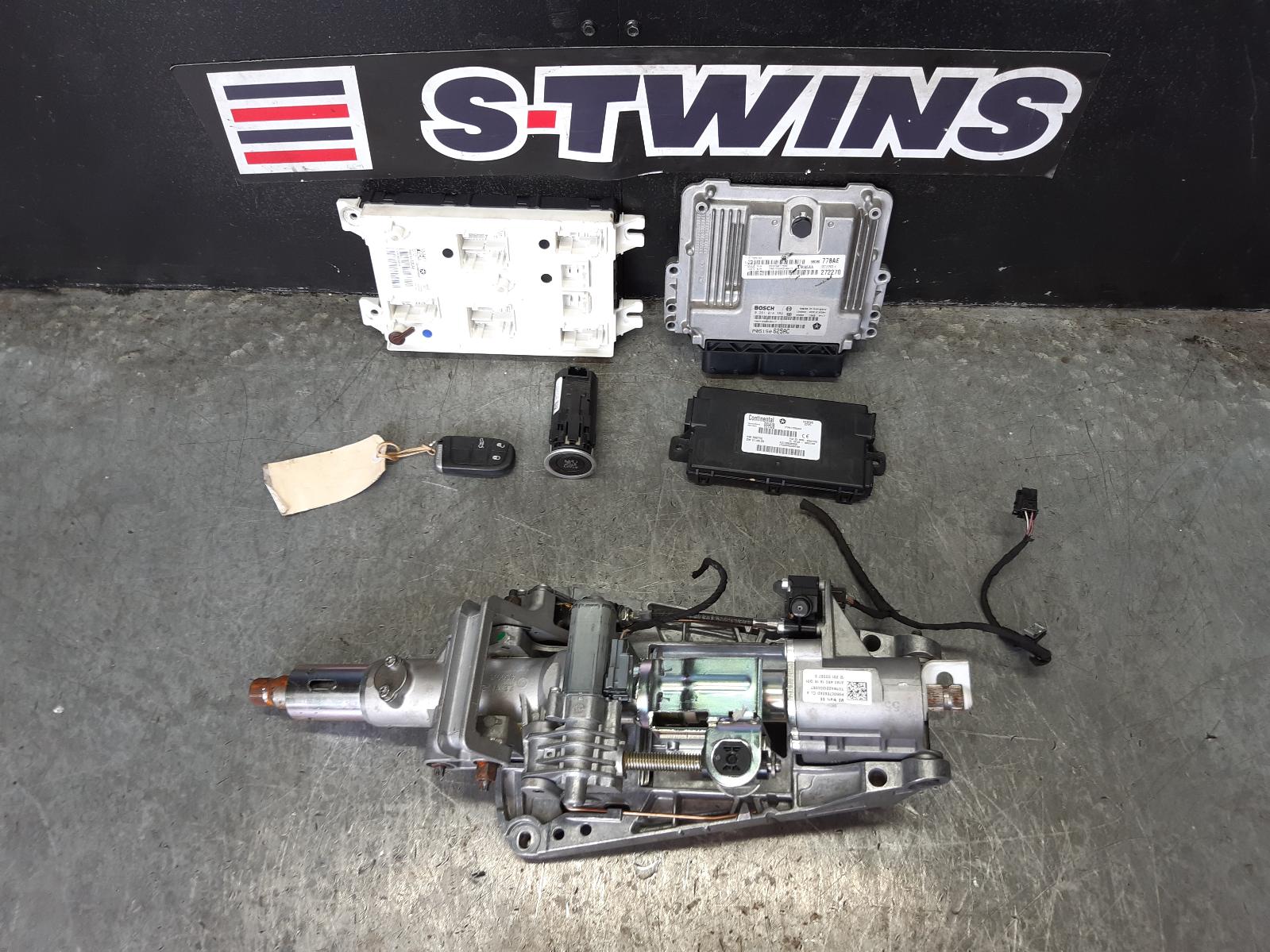 2012 Chrysler 300c Ecu View Auto part Ecu Chrysler 300c 2012