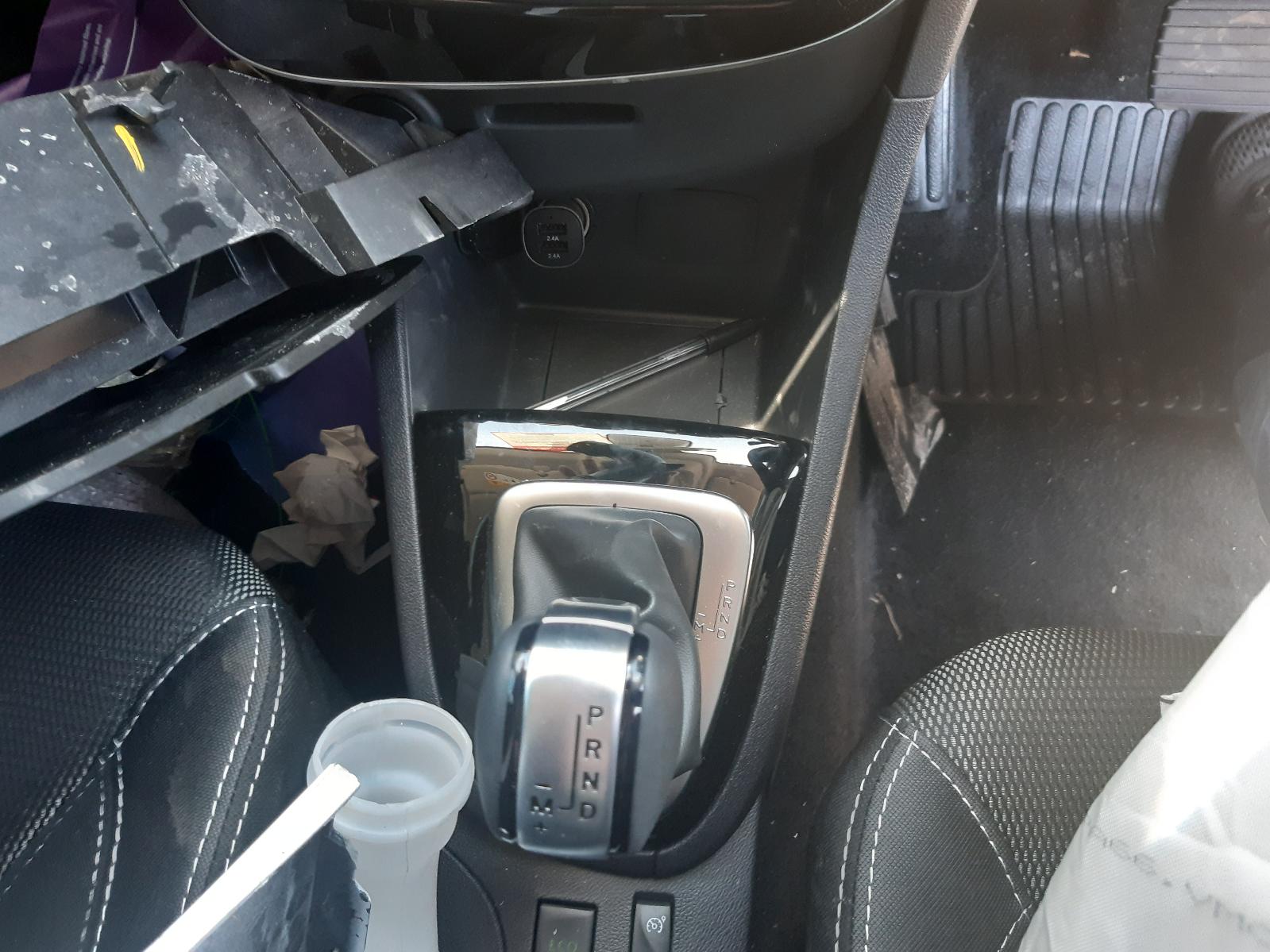 View Auto part Steering Column Renault Clio 2019