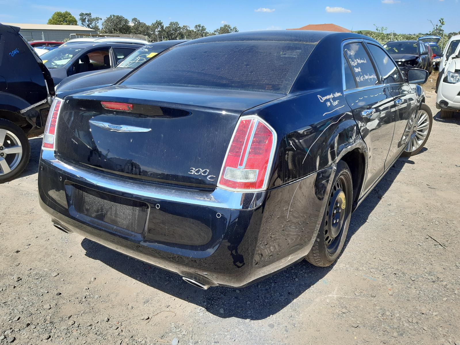 2012 Chrysler 300c Radio/Cd/Dvd/Sat/Tv View Auto part Radio/Cd/Dvd/Sat/Tv Chrysler 300c 2012