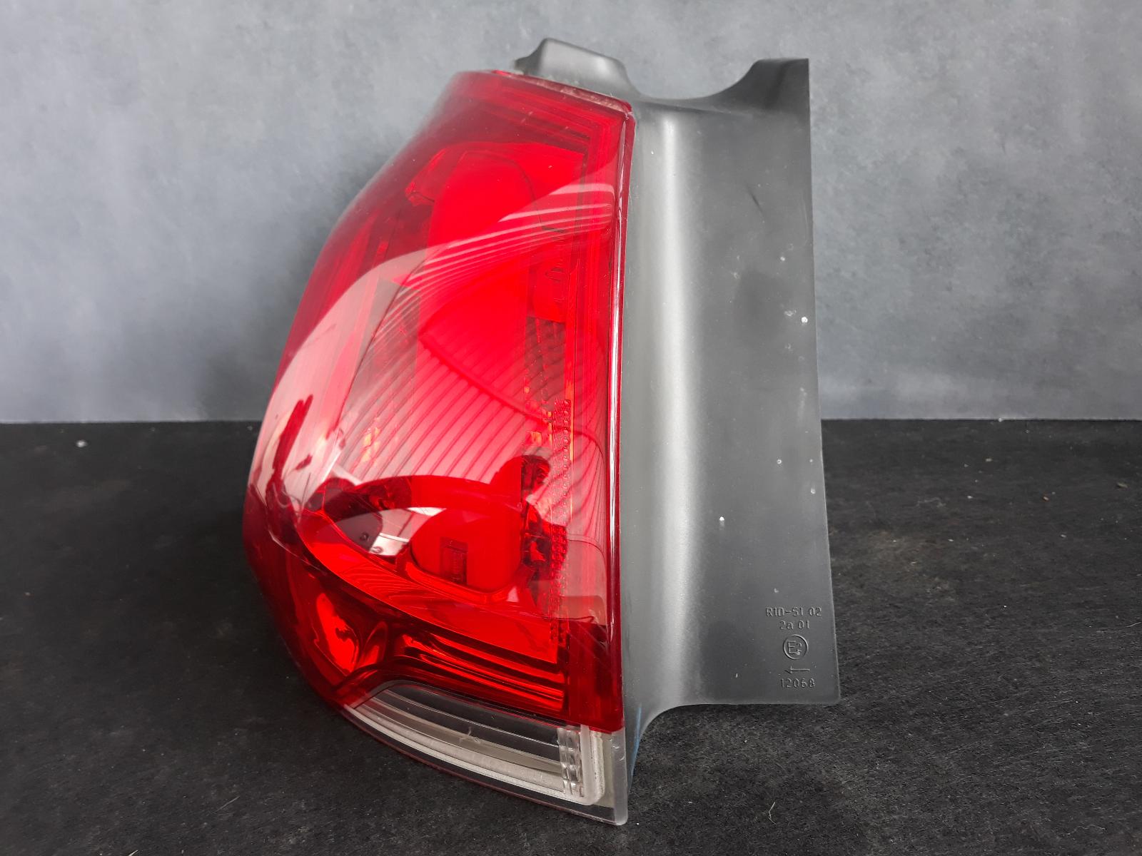 View Auto part Left Taillight Peugeot 2008 2014