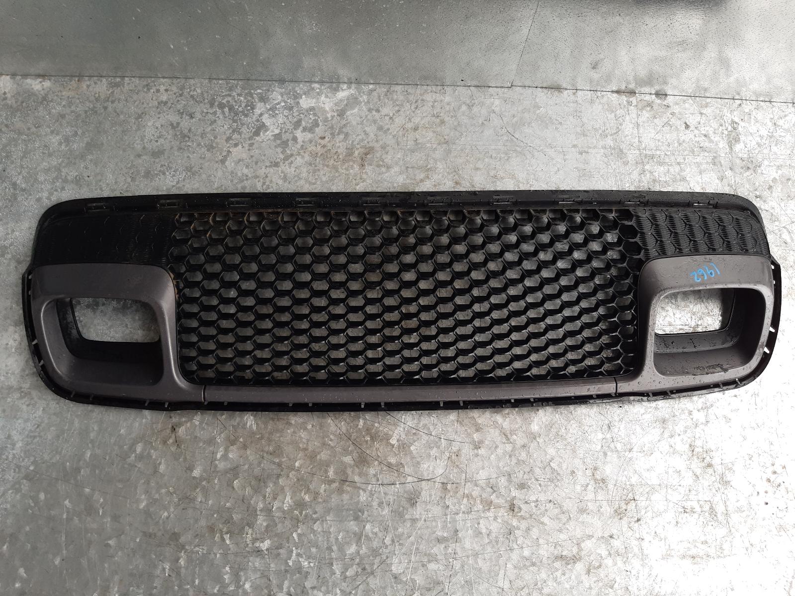 View Auto part Grille Jeep Compass 2019