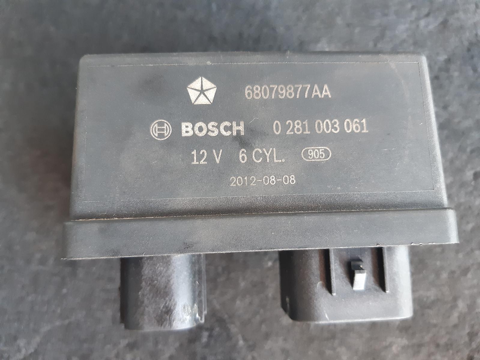 View Auto part Misc Switch/Relay Chrysler 300c 2012