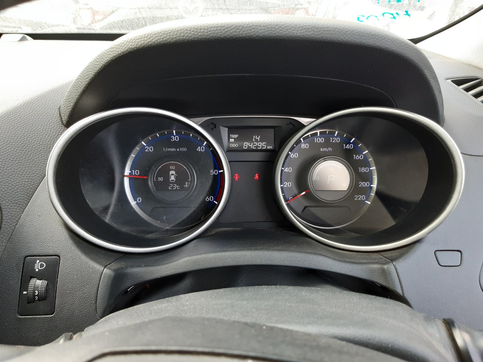 2014 Hyundai Ix35 Sunvisor View Auto part Sunvisor Hyundai Ix35 2014
