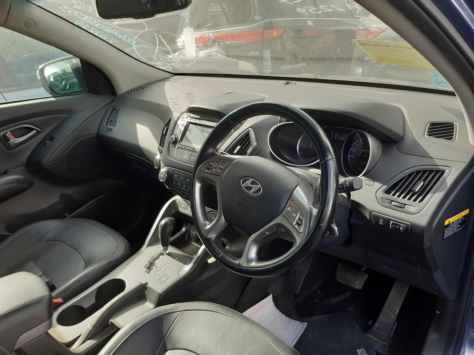 2014 Hyundai Ix35 Sunvisor View Auto part Sunvisor Hyundai Ix35 2014