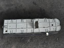 View Auto part Pwr Dr Wind Switch Renault Megane 2014