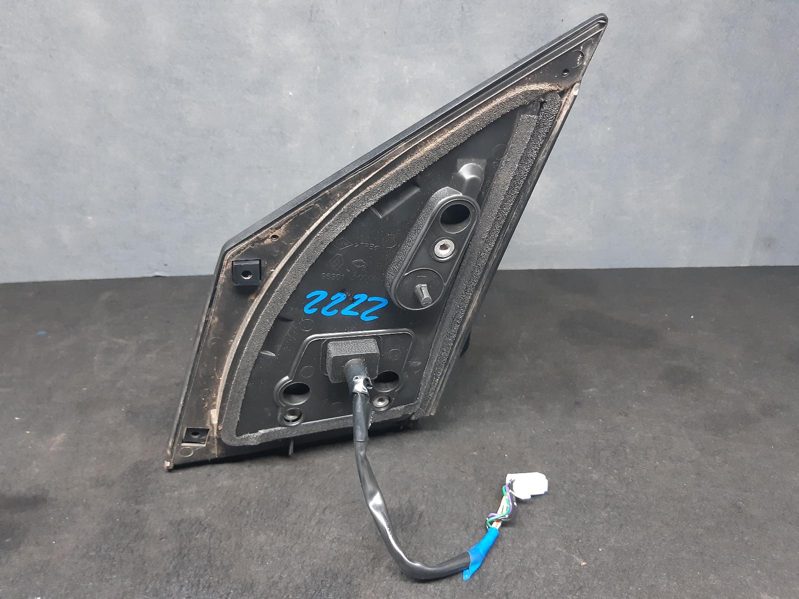 2009 Renault Kaleos Right Door Mirror View Auto part Right Door Mirror Renault Kaleos 2009