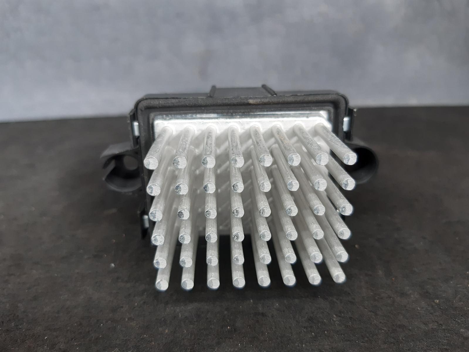 View Auto part Fan Speed Resistor Chrysler 300c 2016