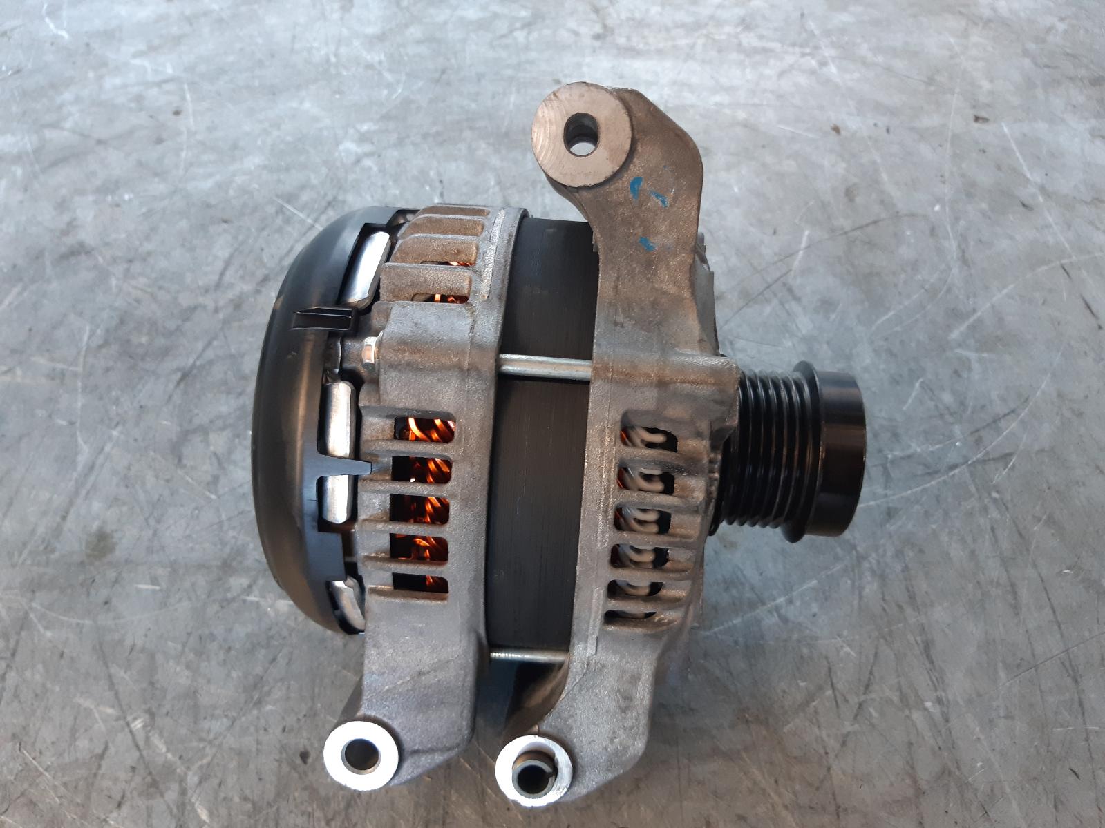 View Auto part Alternator Chrysler 300c 2013