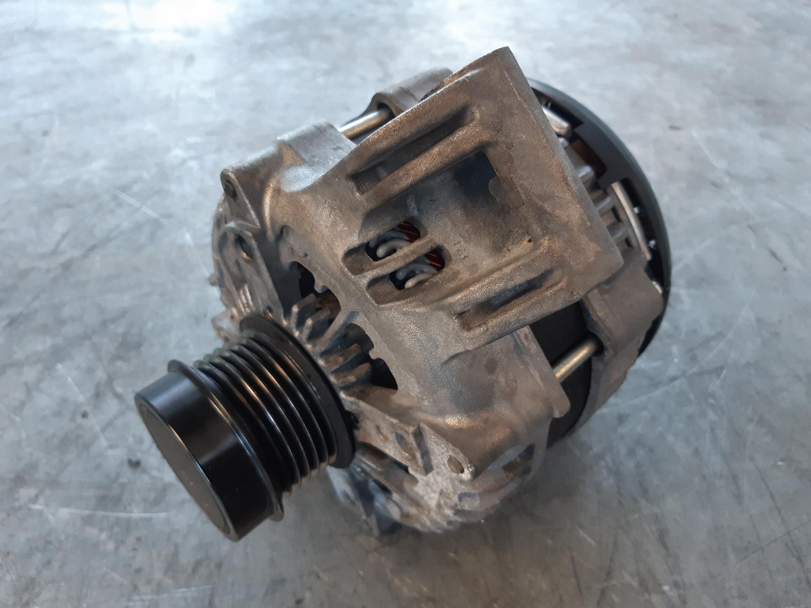 View Auto part Alternator Chrysler 300c 2013