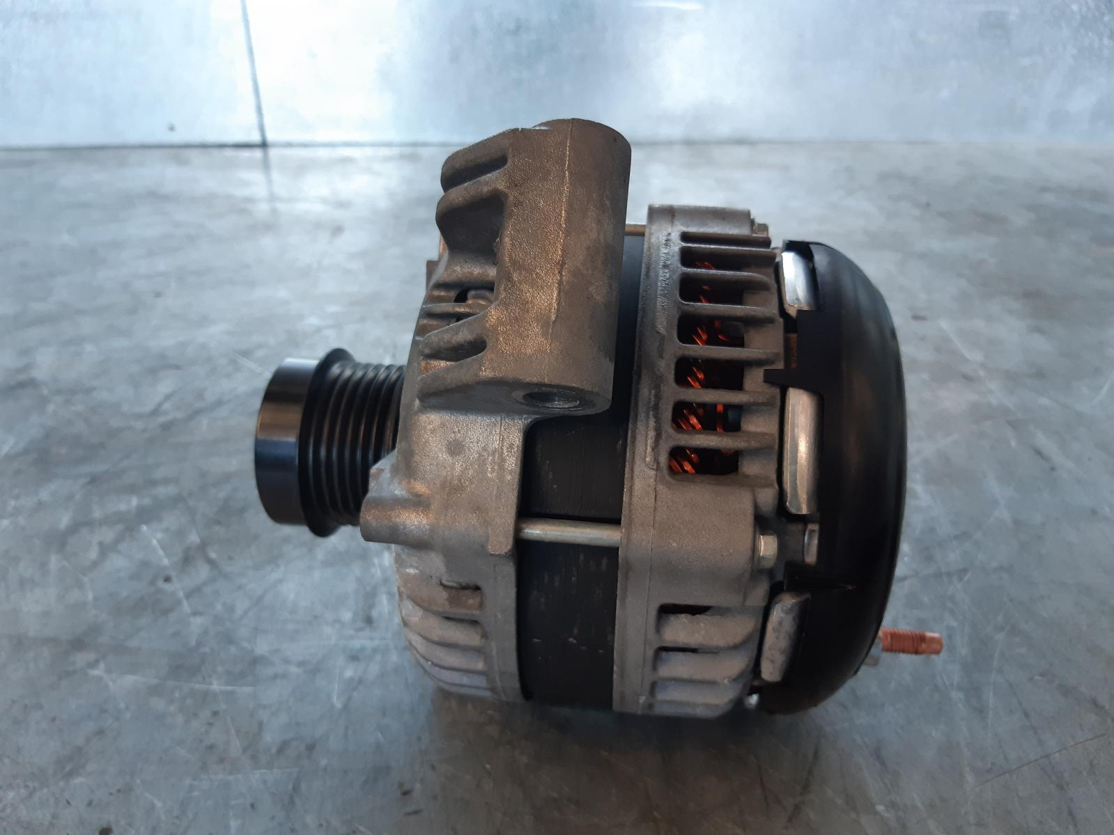 View Auto part Alternator Chrysler 300c 2013