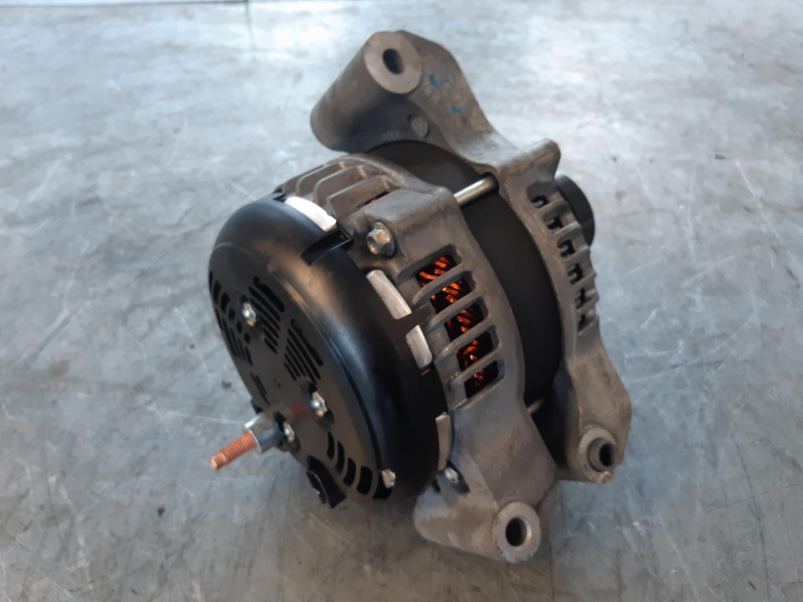 View Auto part Alternator Chrysler 300c 2013