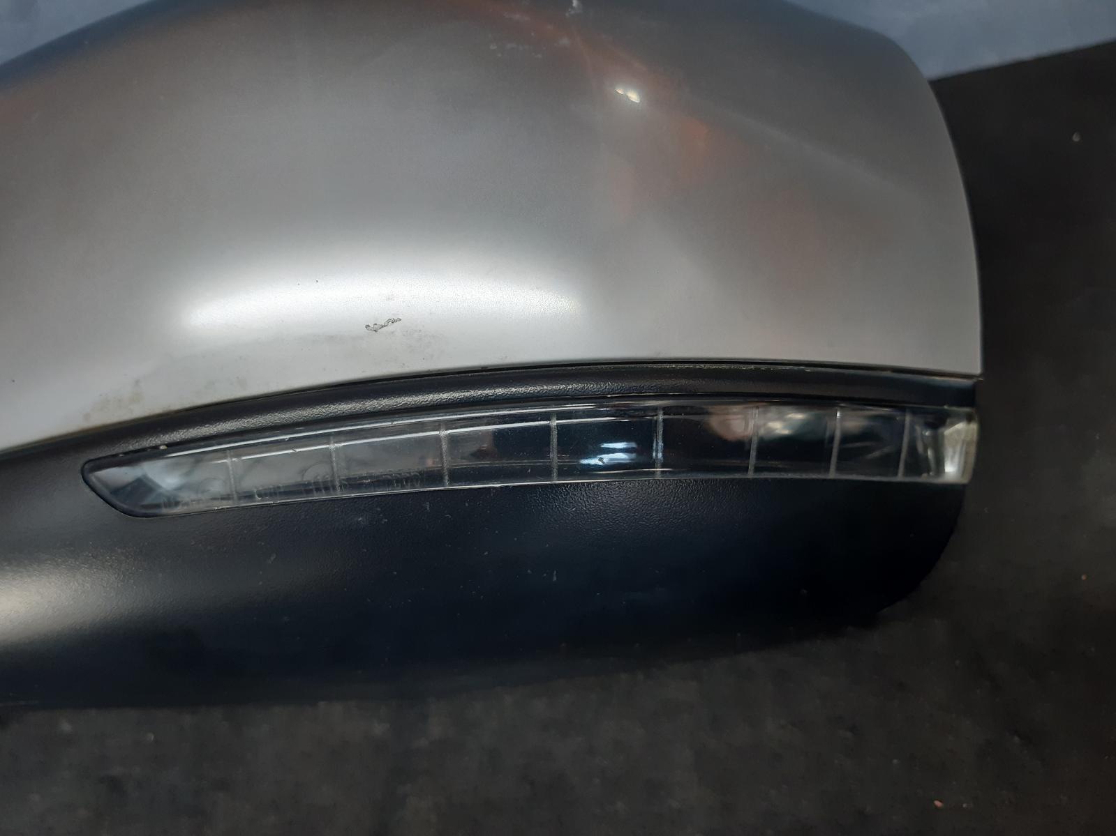 View Auto part Left Door Mirror Chrysler 300c 2013