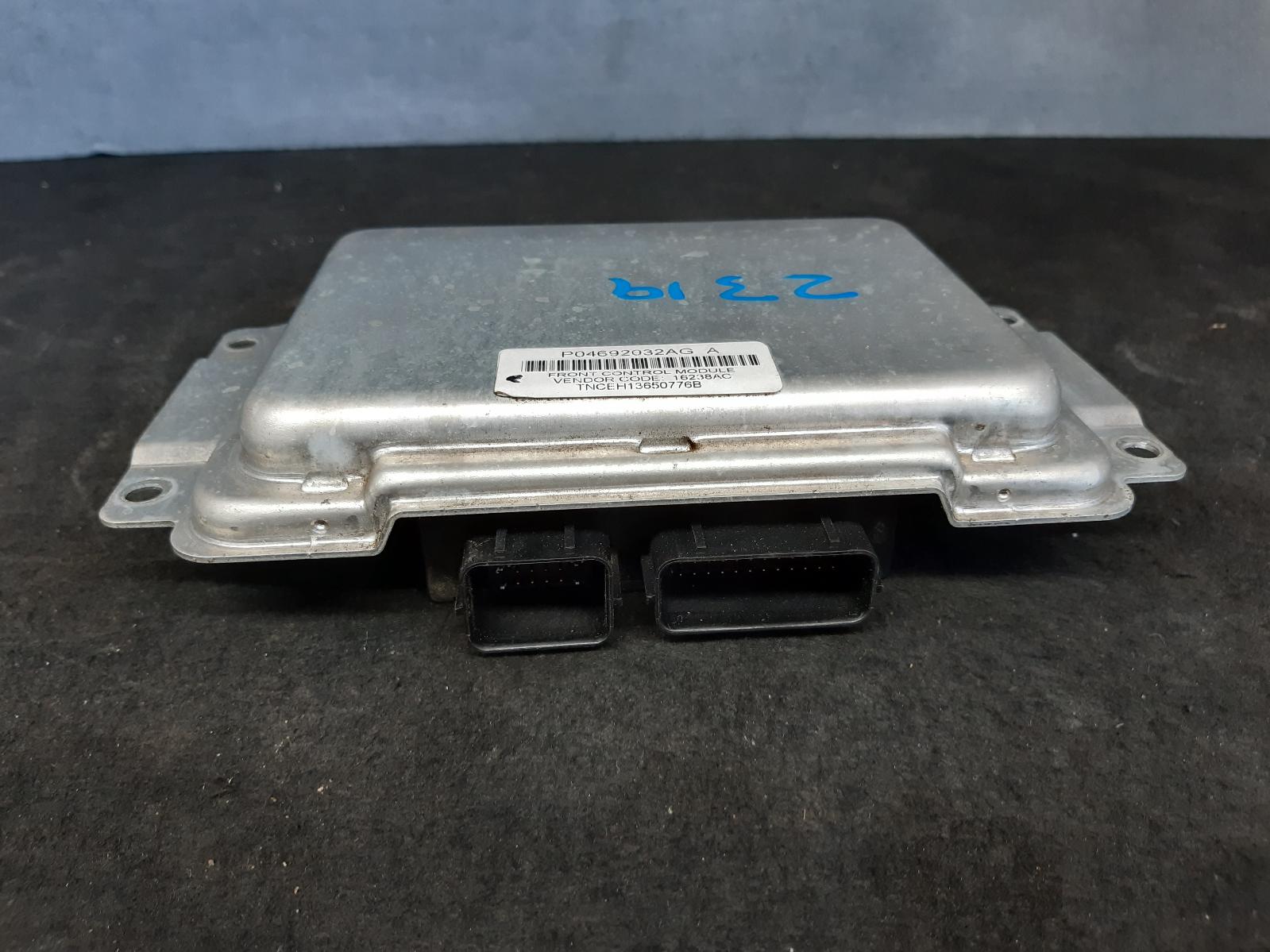 View Auto part Ecu Chrysler 300c 2006