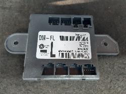View Auto part Misc Switch/Relay Chrysler 300c 2014