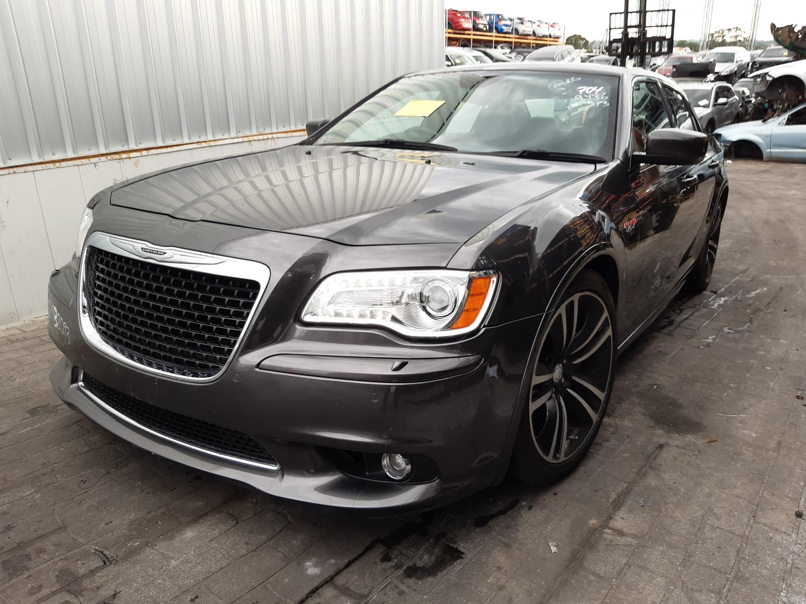 View Auto part Rear Bumper Chrysler 300c 2014