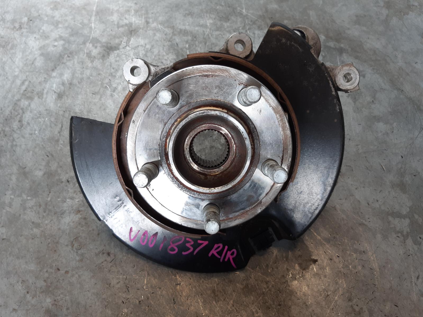 Right Rear Hub Assembly 300c Chrysler 2016