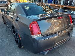 View Auto part Radio/Cd/Dvd/Sat/Tv Chrysler 300c 2016