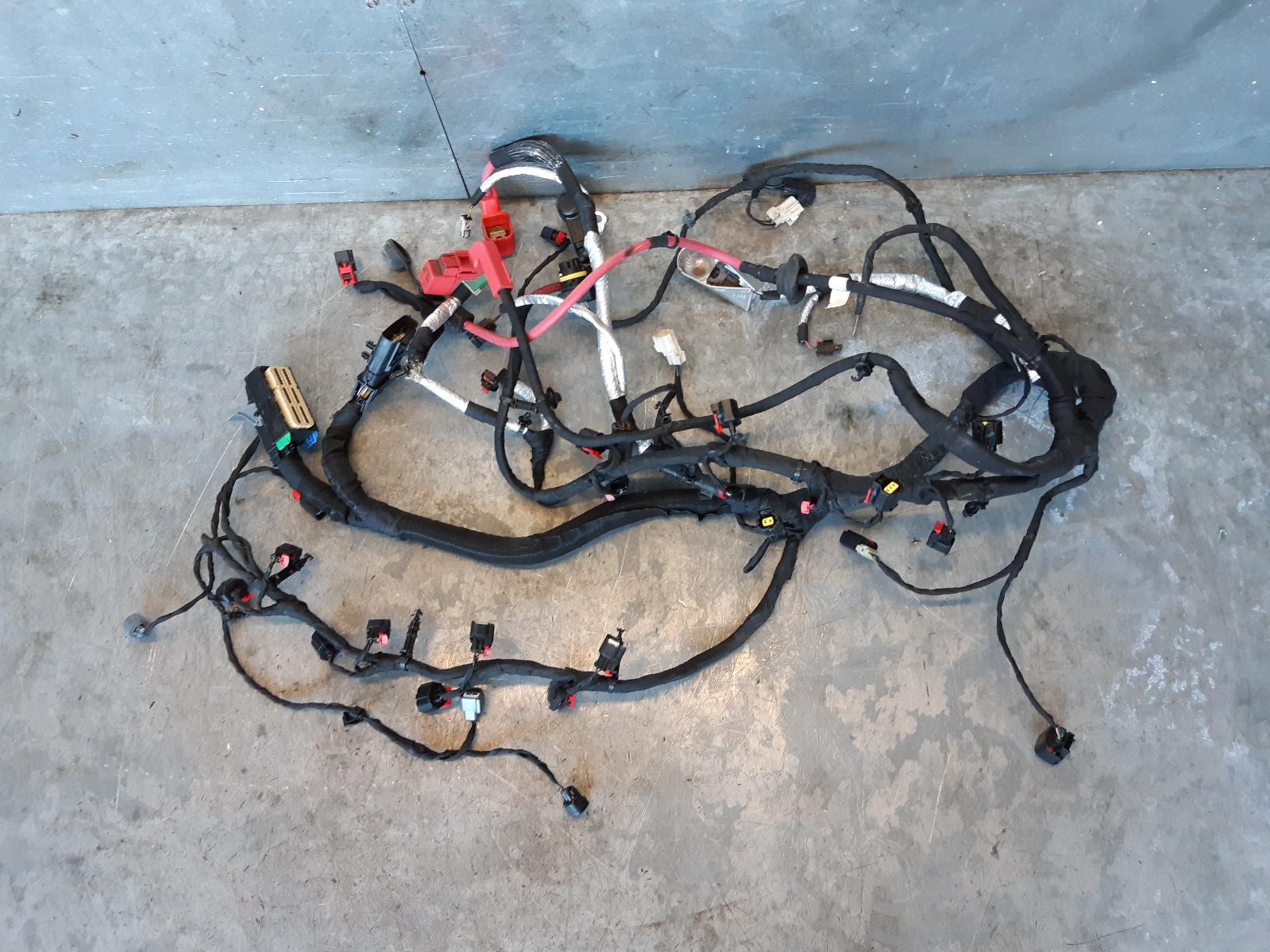 View Auto part Wire Harness Chrysler 300c 2016