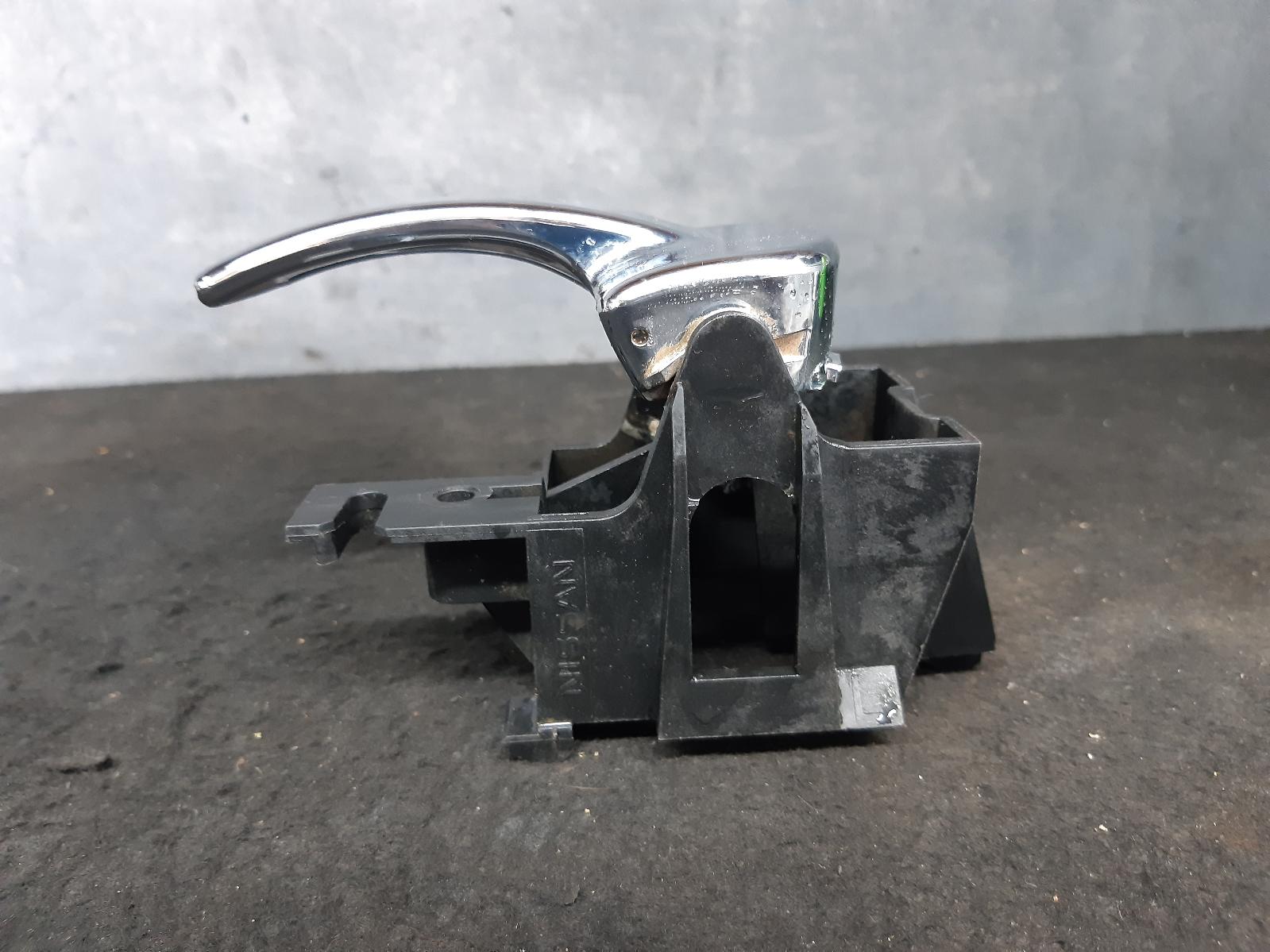 2012 Nissan Navara Door Handle View Auto part Door Handle Nissan Navara 2012
