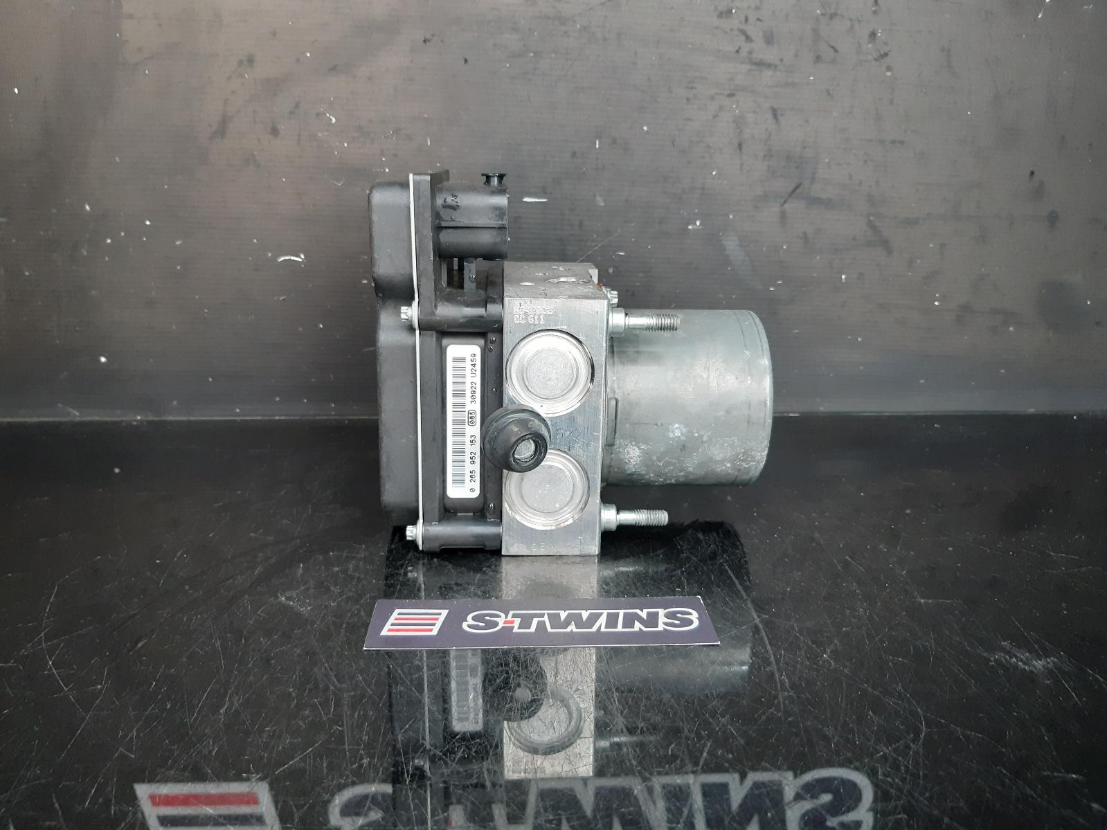 2015 Peugeot 508 Abs Pump/Modulator View Auto part Abs Pump/Modulator Peugeot 508 2015