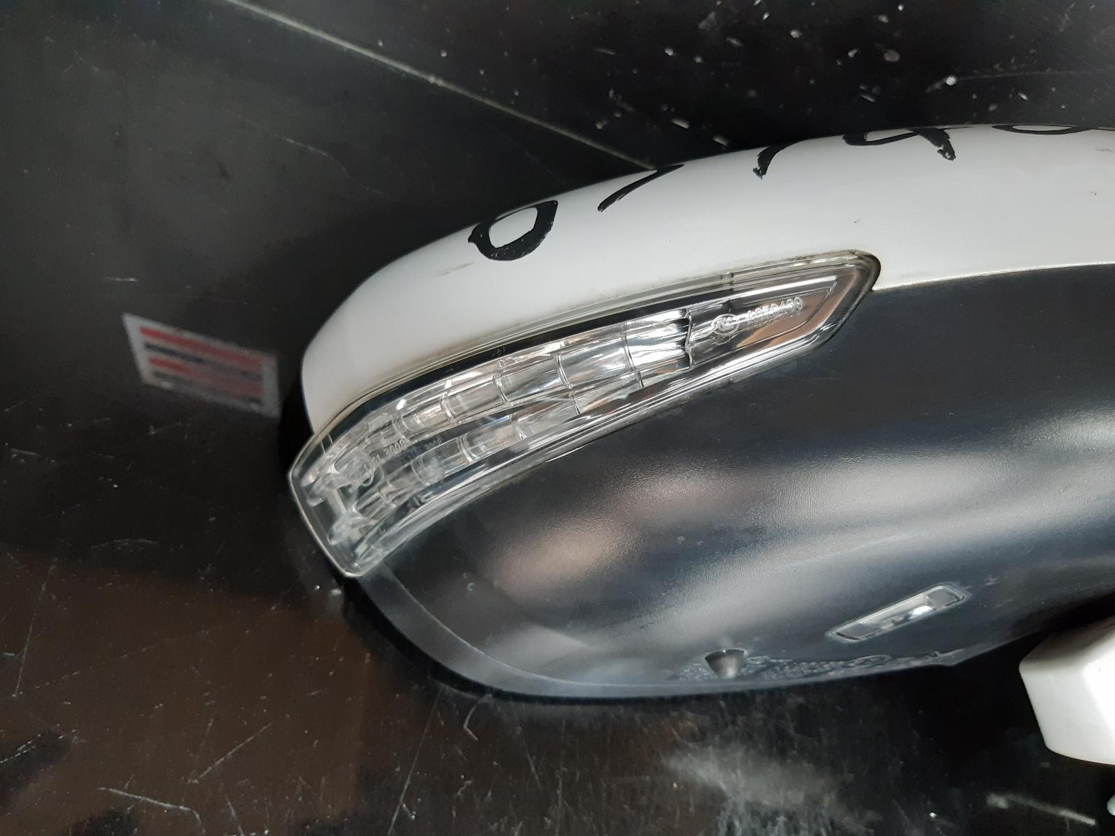 2015 Peugeot 508 Right Door Mirror View Auto part Right Door Mirror Peugeot 508 2015