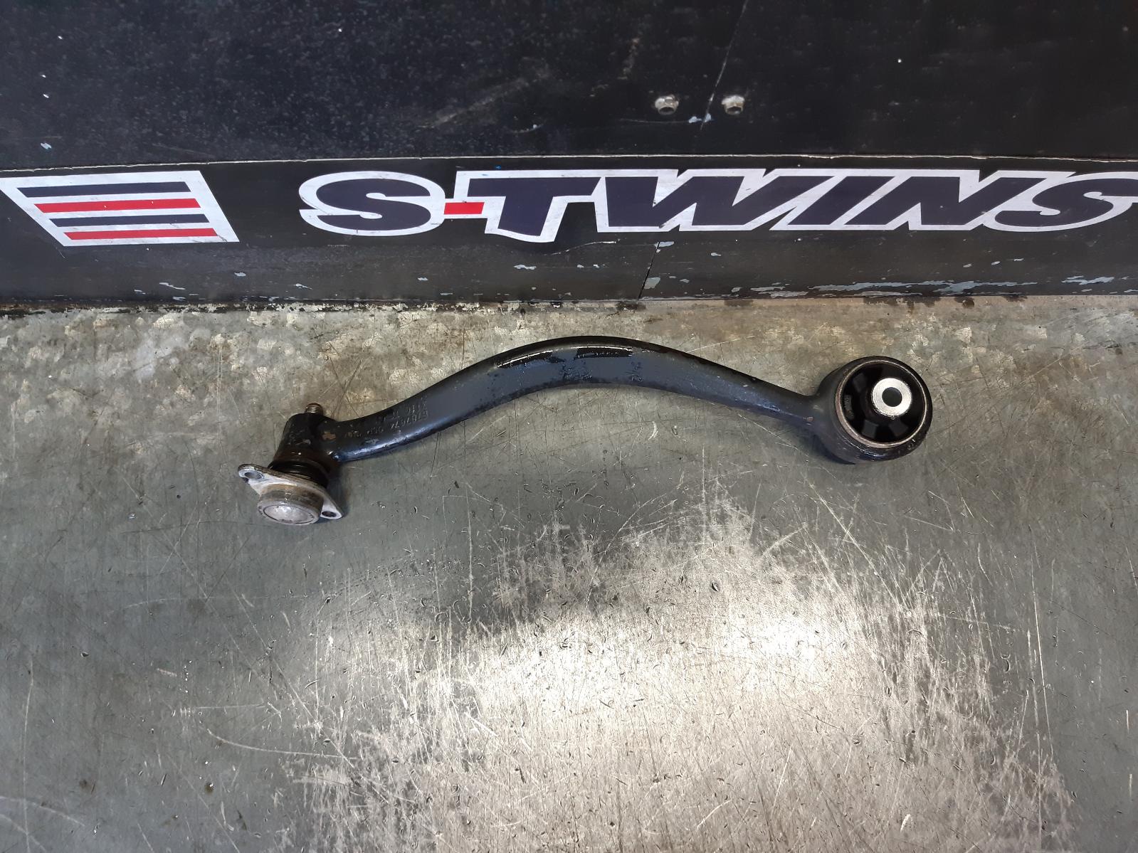 View Auto part Right Front Lower Control Arm Bmw X3 2014