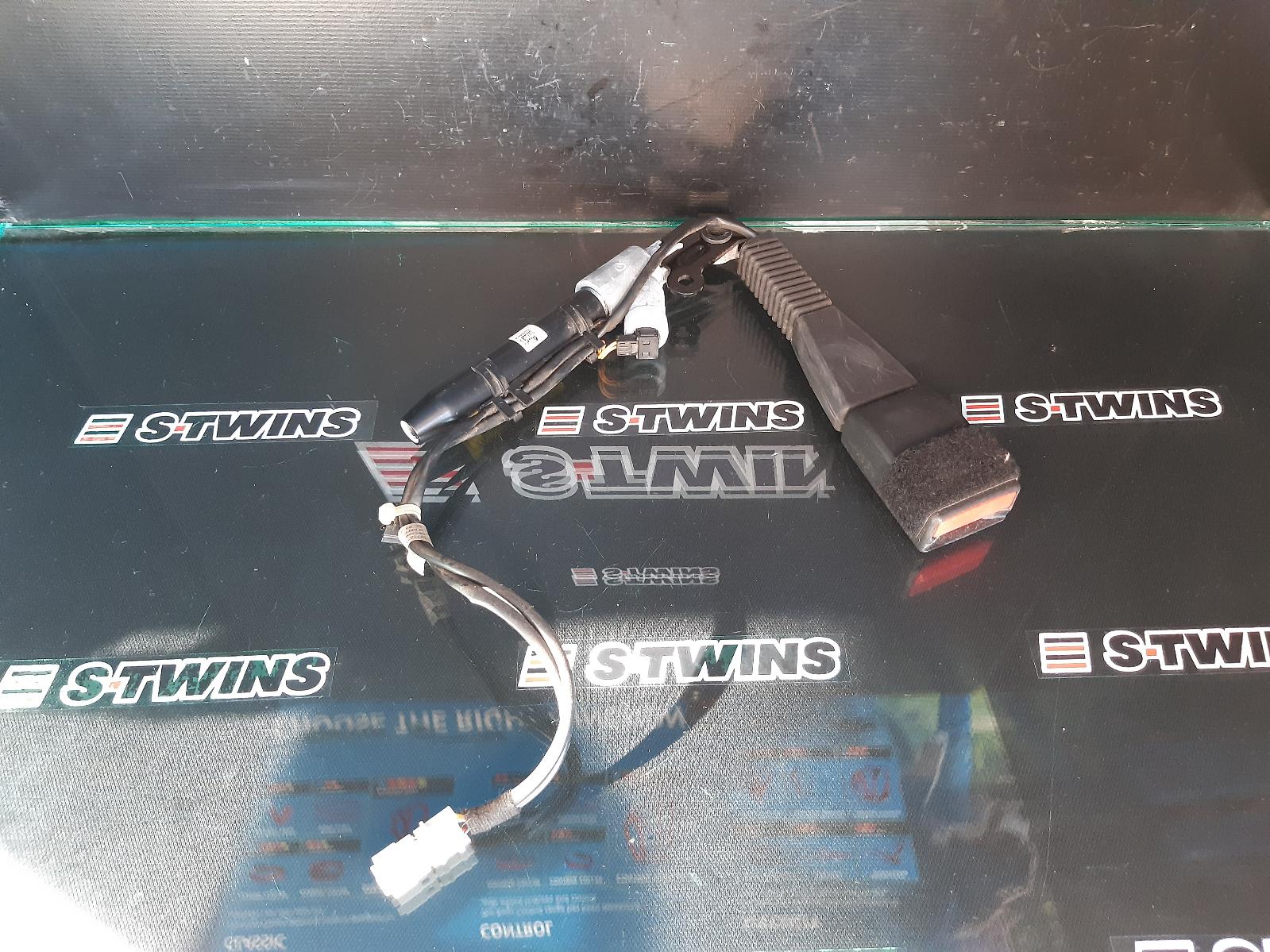 2014 Bmw X3 Seatbelt/Stalk View Auto part Seatbelt/Stalk Bmw X3 2014