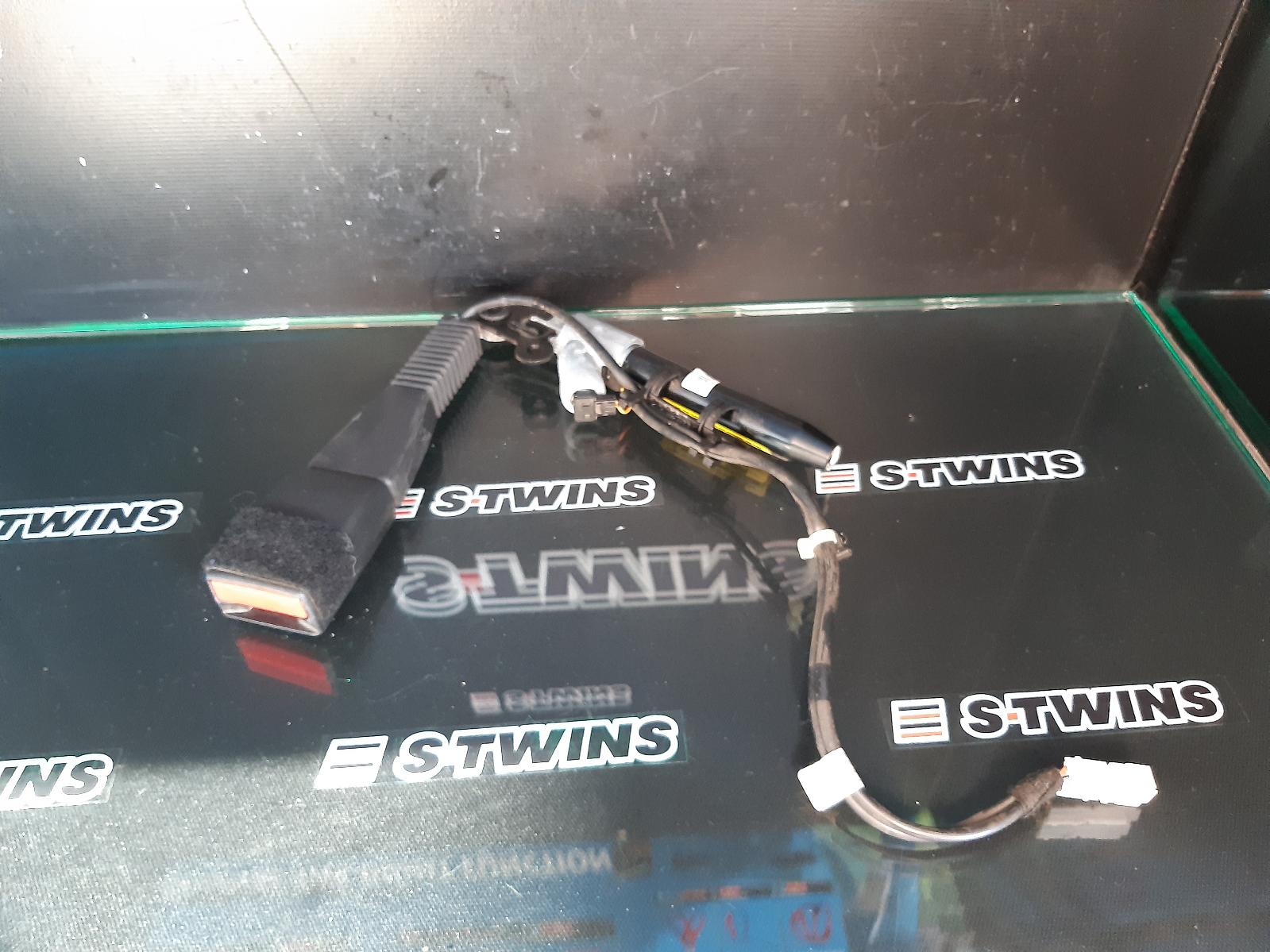 2014 Bmw X3 Seatbelt/Stalk View Auto part Seatbelt/Stalk Bmw X3 2014