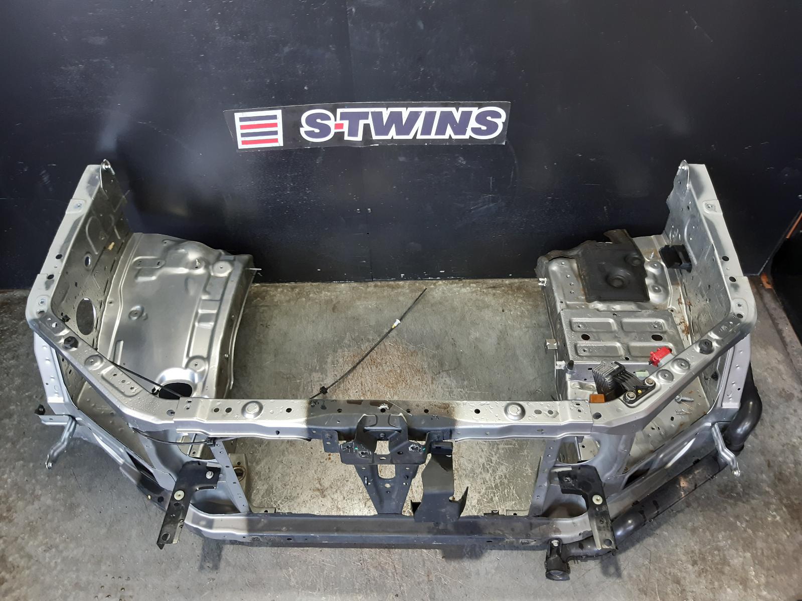 View Auto part Radiator Support Ford Everest 2018