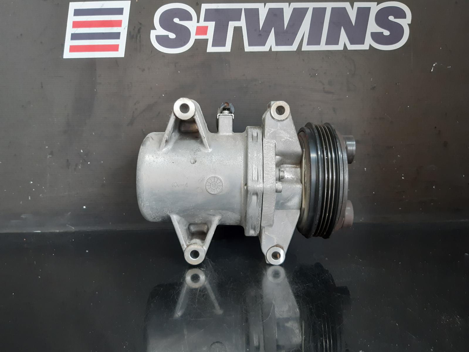 2017 Mitsubishi Triton A/C Compressor View Auto part A/C Compressor Mitsubishi Triton 2017