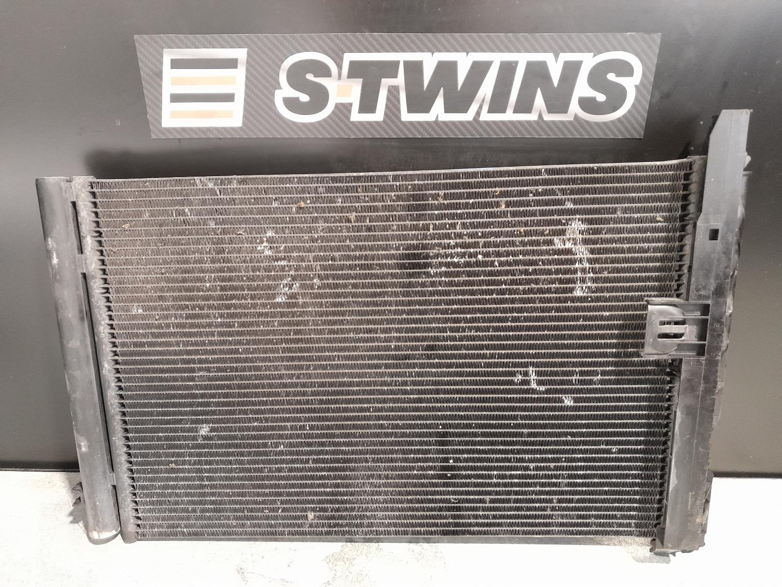 View Auto part A/C Condenser Bmw 3 Series 2009