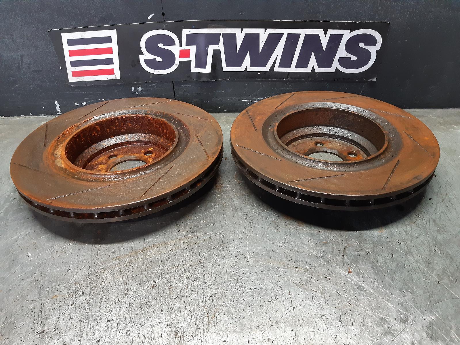 View Auto part Rear Brake Disc/Drum Chrysler 300c 2013