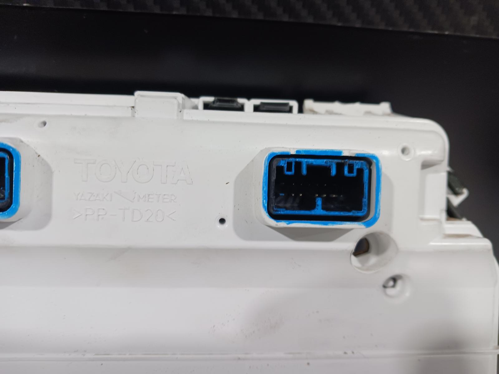 Instrument Cluster Hilux Toyota 2017