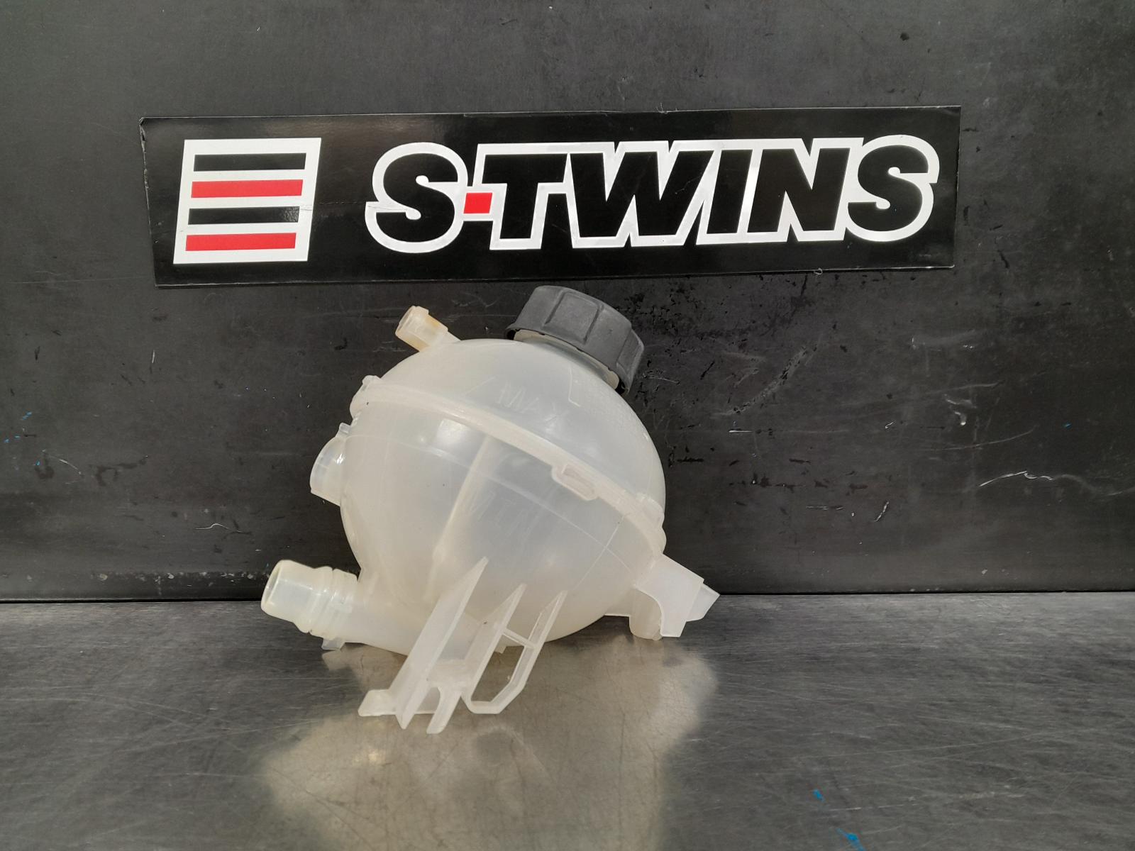 View Auto part Overflow Bottle Peugeot Partner 2019