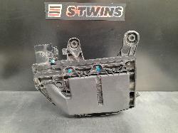 View Auto part Air Cleaner/Box Peugeot Partner 2019