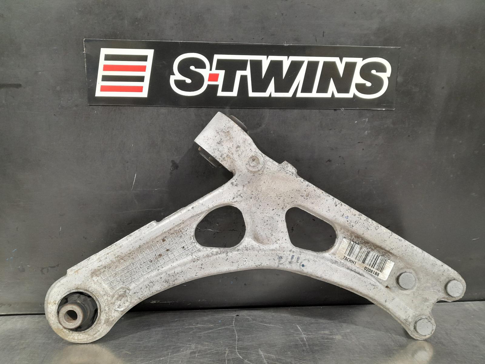 View Auto part Right Front Lower Control Arm Peugeot Partner 2019