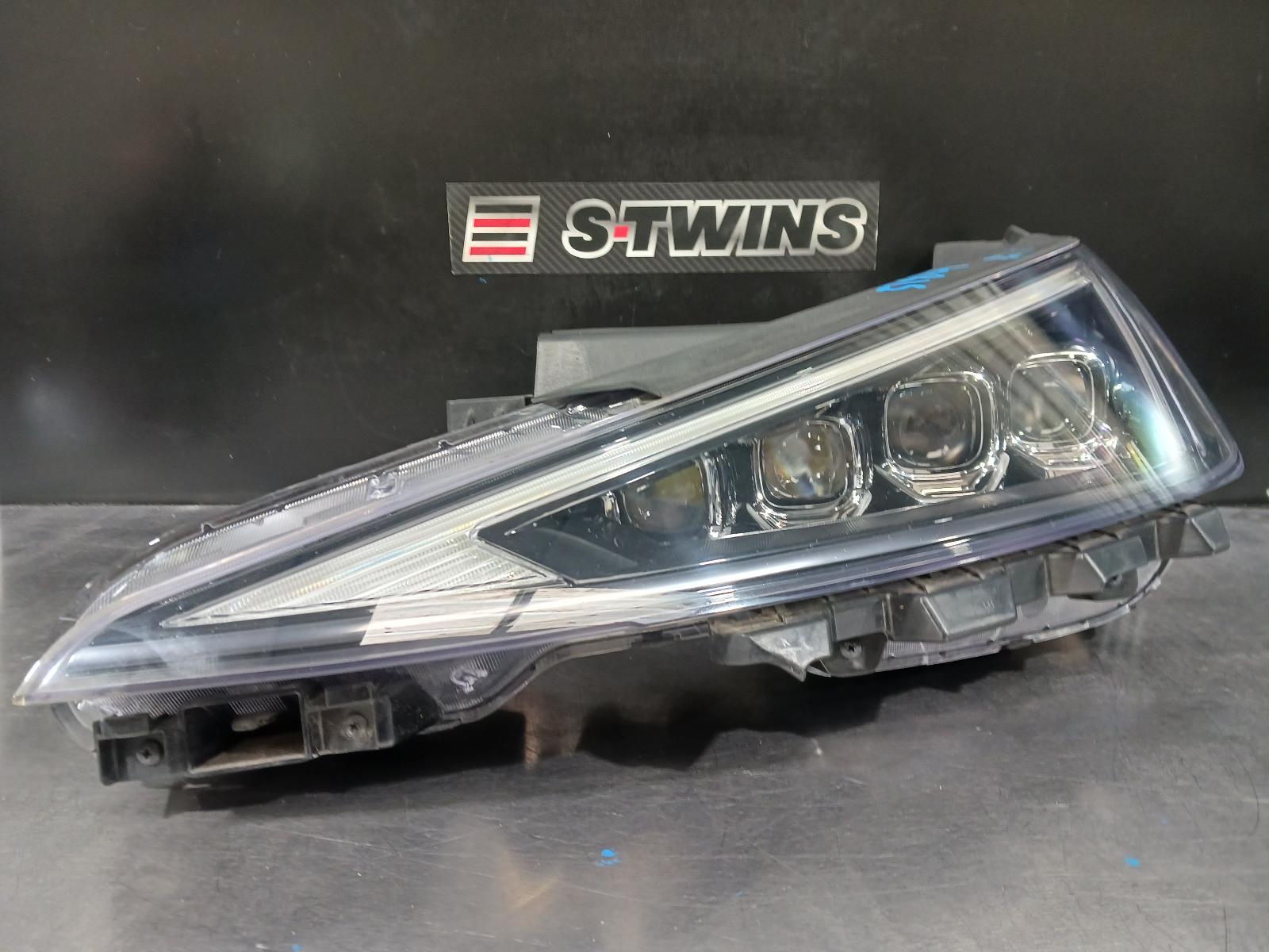 View Auto part Left Headlamp Hyundai Elantra 2019
