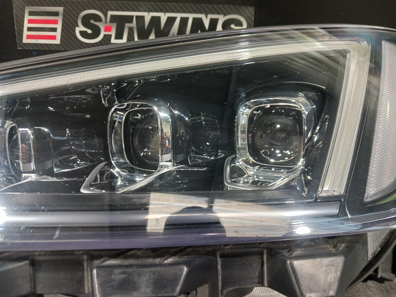 View Auto part Left Headlamp Hyundai Elantra 2019