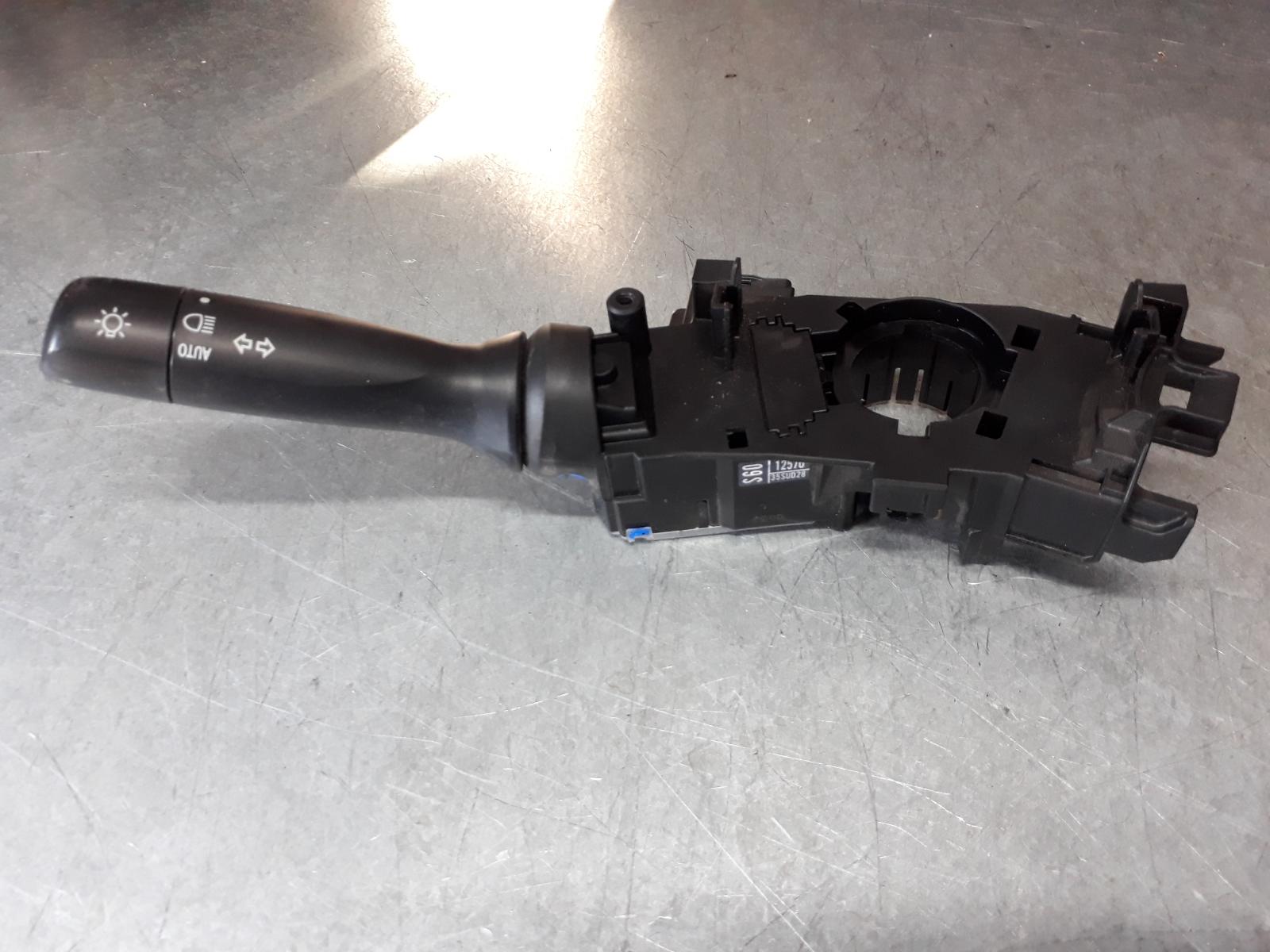 2016 Toyota Yaris Combination Switch View Auto part Combination Switch Toyota Yaris 2016