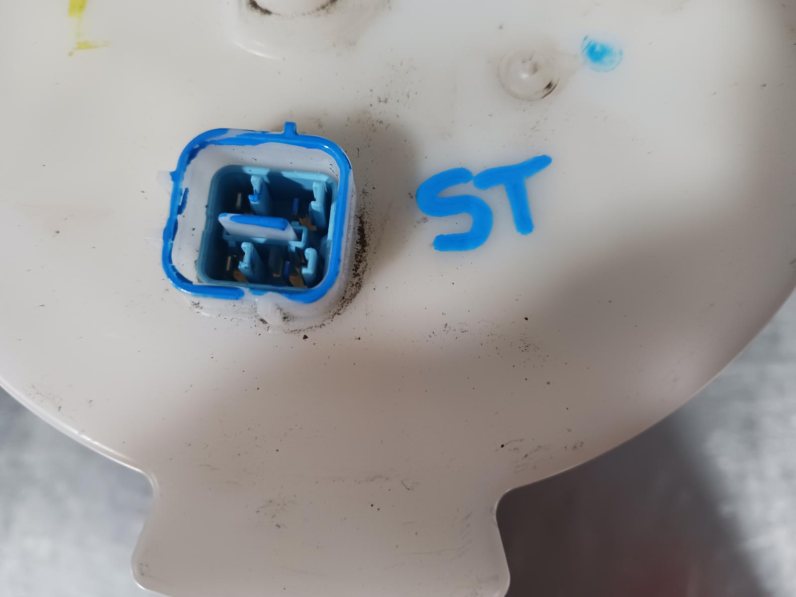 View Auto part Fuel Pump Honda Crv 2019