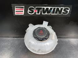 View Auto part Overflow Bottle Volkswagen Tiguan 2018