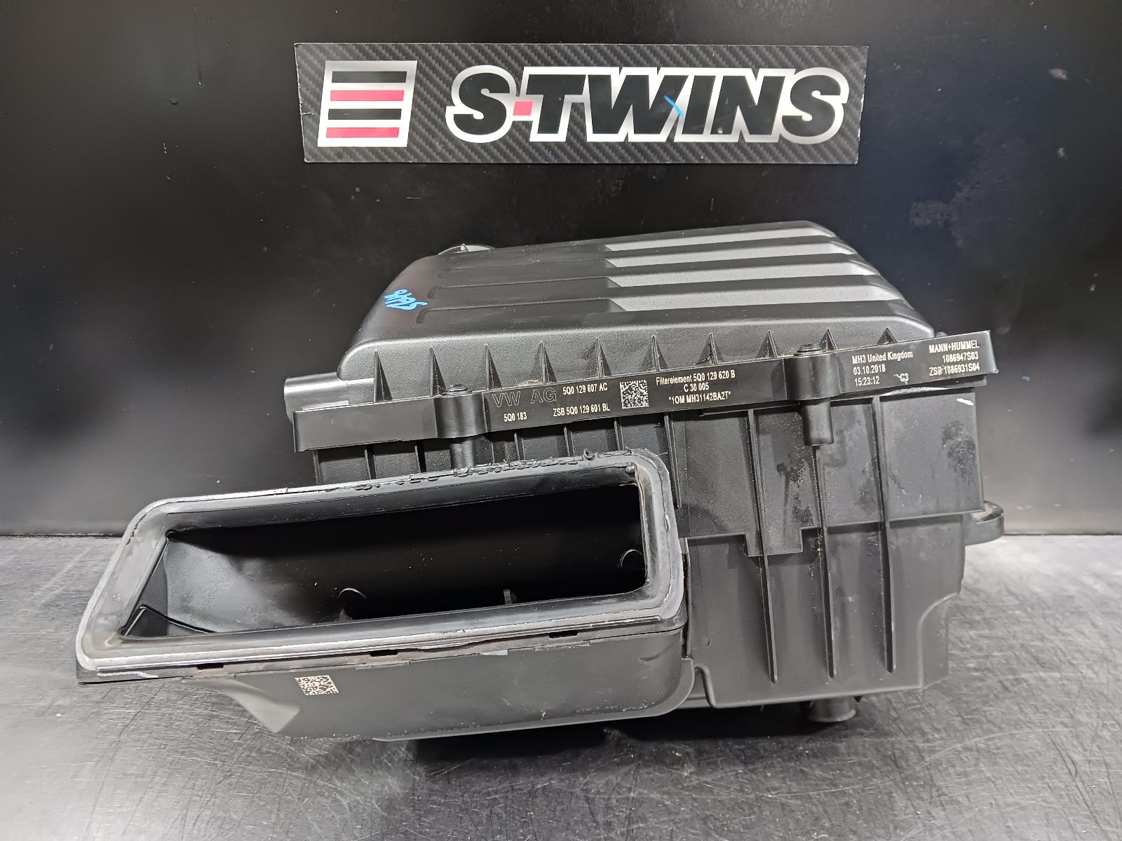 2018 Volkswagen Tiguan Air Cleaner/Box View Auto part Air Cleaner/Box Volkswagen Tiguan 2018