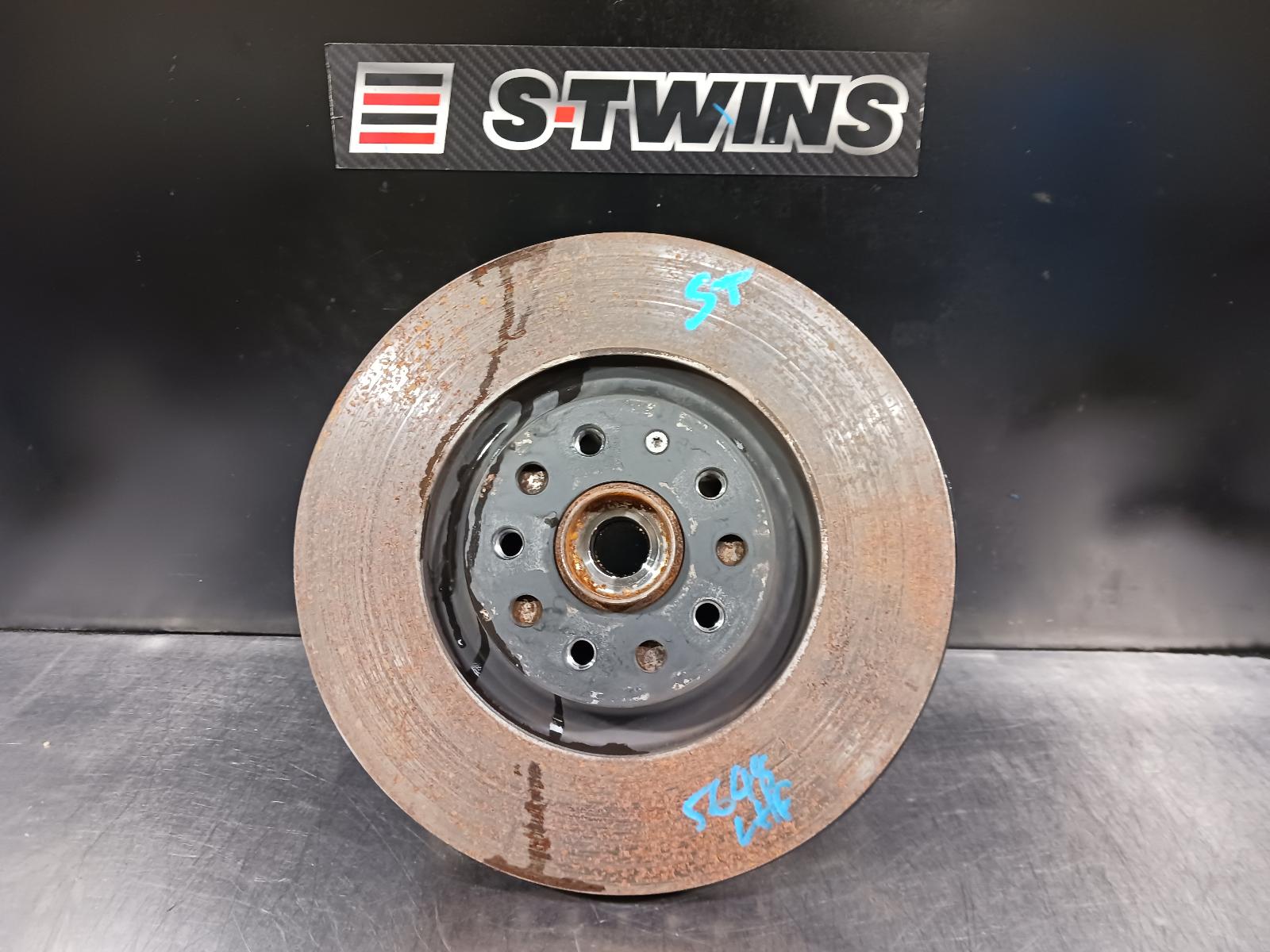 View Auto part Left Front Hub Assembly Volkswagen Tiguan 2018