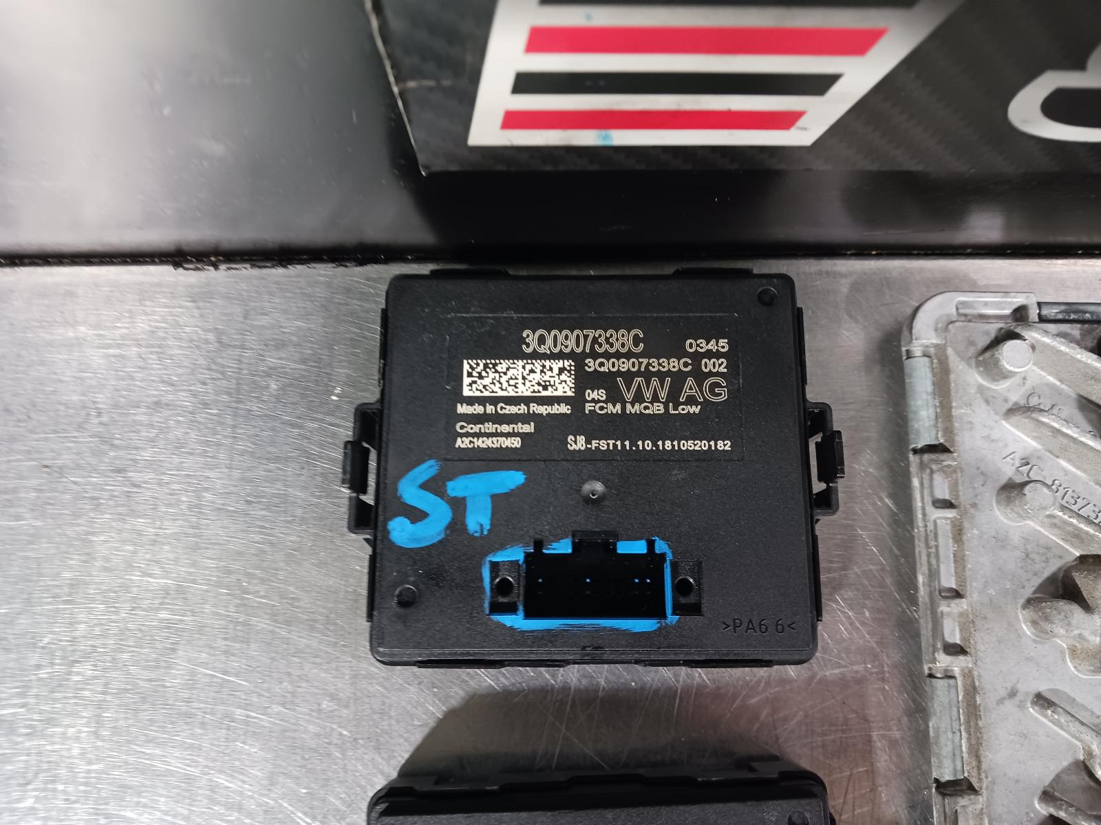 View Auto part Ecu Volkswagen Tiguan 2018