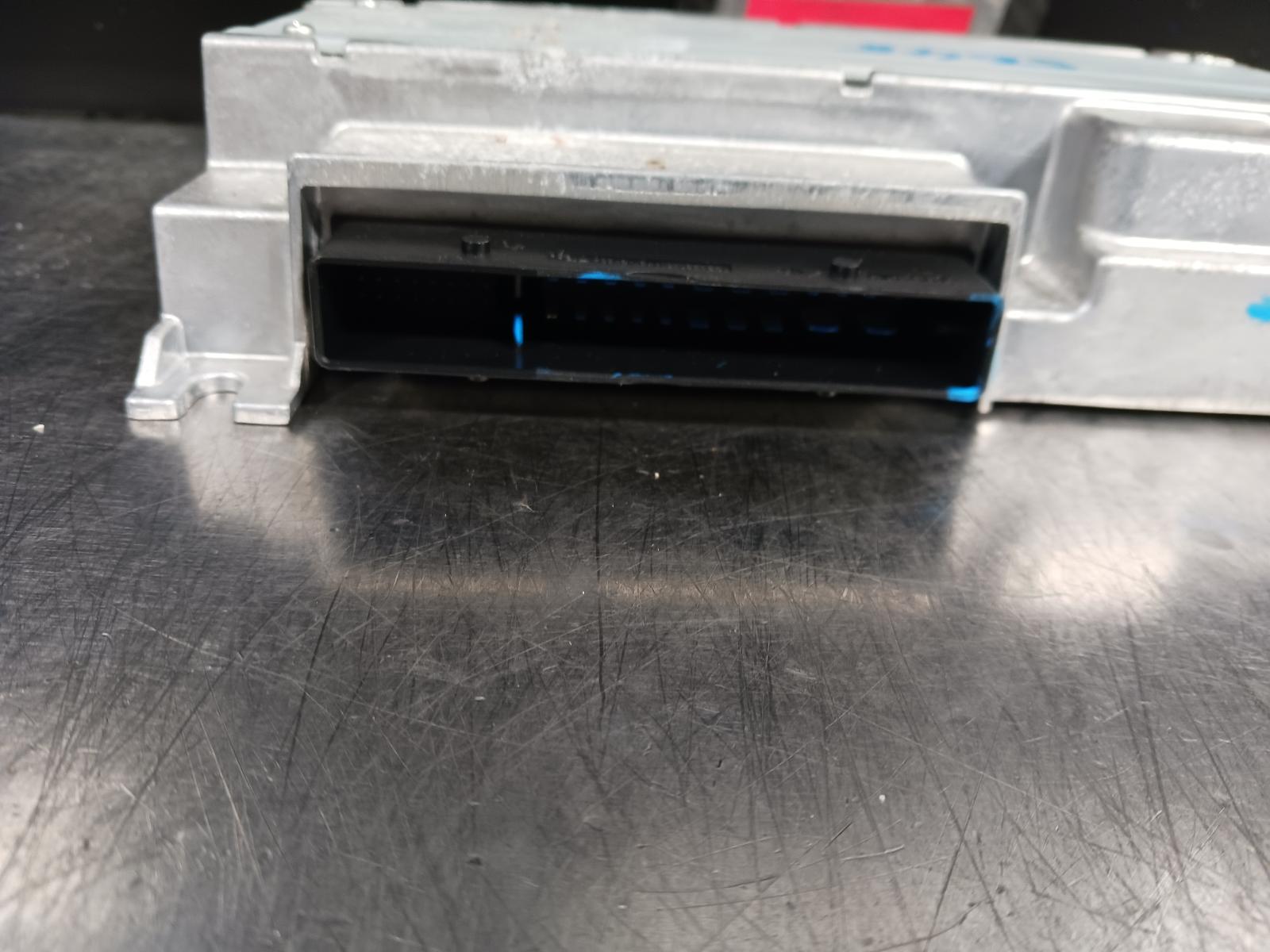 2018 Volkswagen Tiguan Radio/Cd/Dvd/Sat/Tv View Auto part Radio/Cd/Dvd/Sat/Tv Volkswagen Tiguan 2018