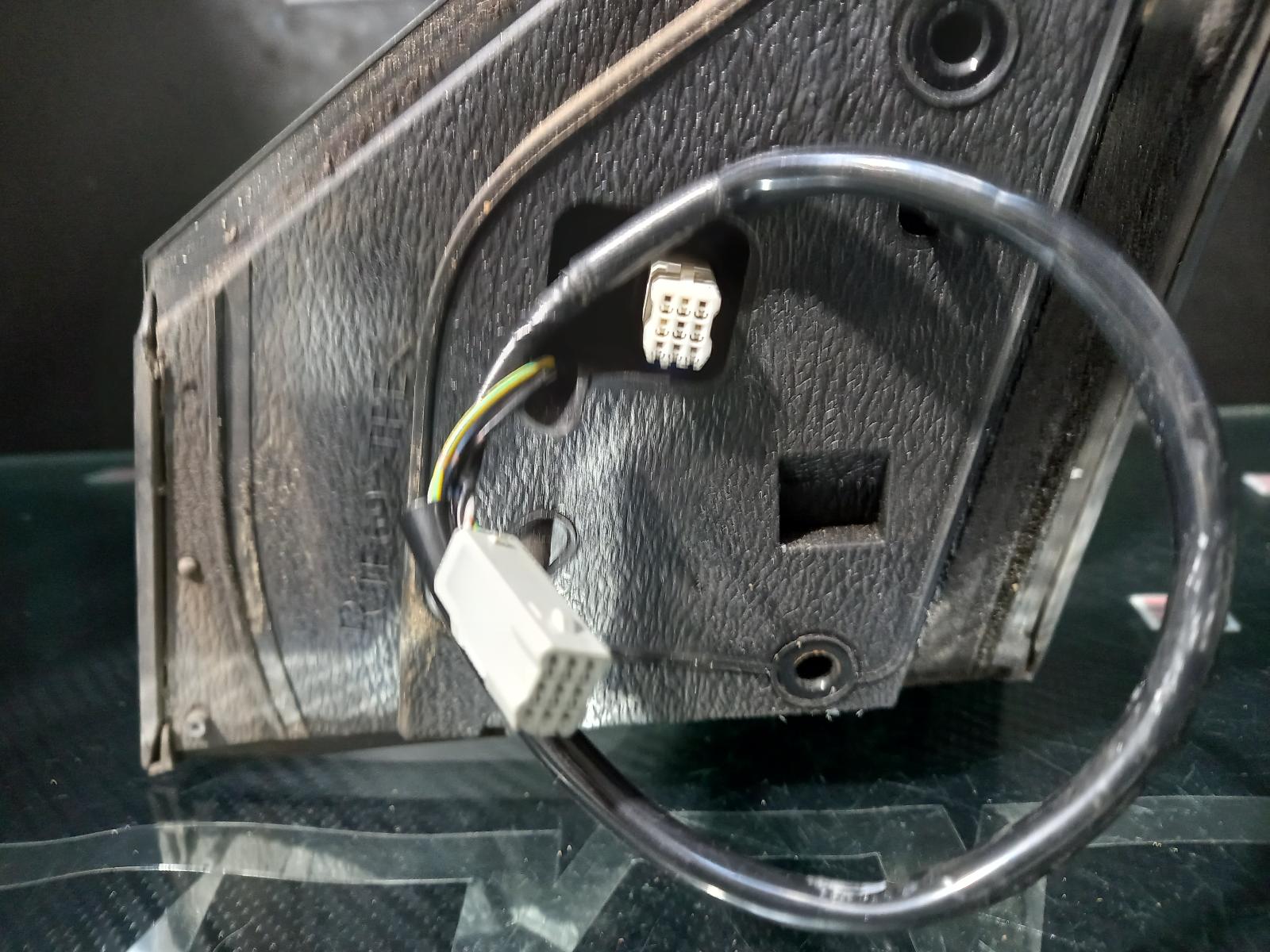 View Auto part Right Door Mirror Mazda Cx9 2010