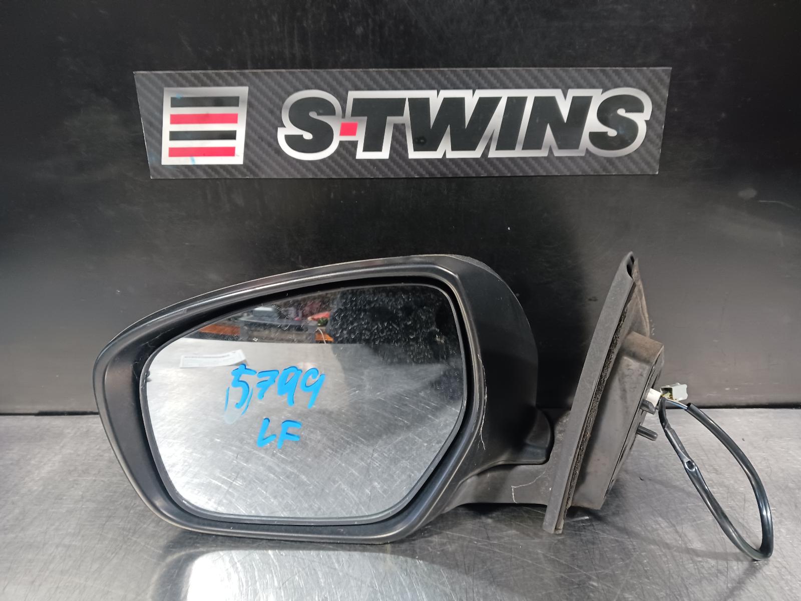 View Auto part Left Door Mirror Mazda Cx9 2010