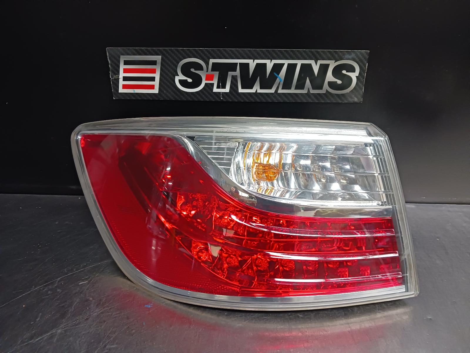 View Auto part Left Taillight Mazda Cx9 2010