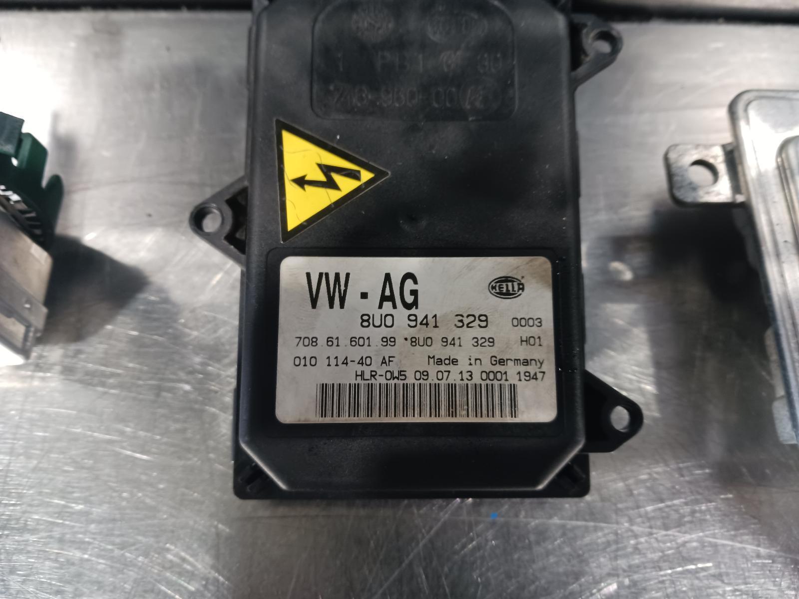 2018 Volkswagen Tiguan Headlamp Ballast View Auto part Headlamp Ballast Volkswagen Tiguan 2018